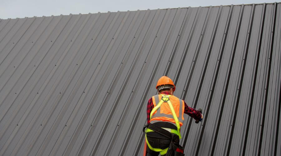 Expert new roof installation services in Remus, MI